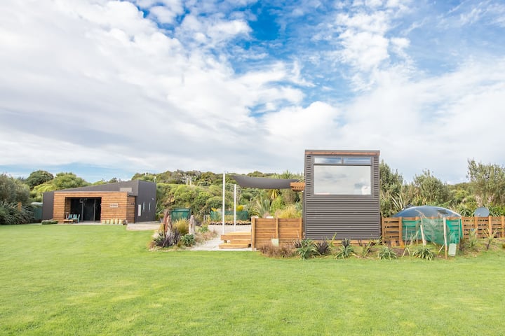 Nature Inspired Architecture RUA Tiny House 11