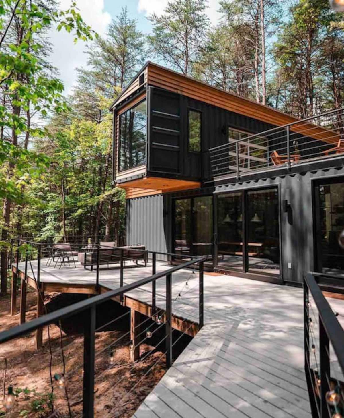 Hop Shipping The Box Hop Shipping Container - Dream Tiny Living