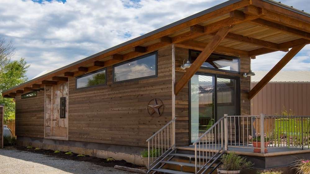 Modern Tiny House Stanley - ID UNIT 8 - Dream Tiny Living