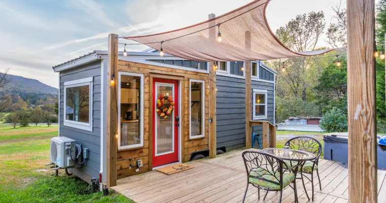 Magnolia Tiny Home at the foot of Lookout Mountain