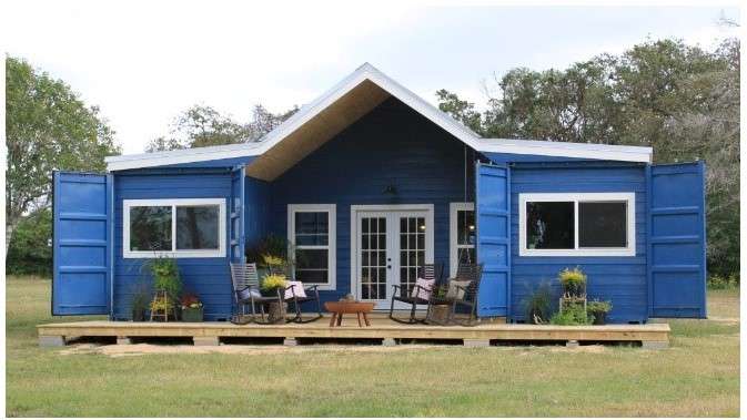 Casa moderna de contenedores de envío azul