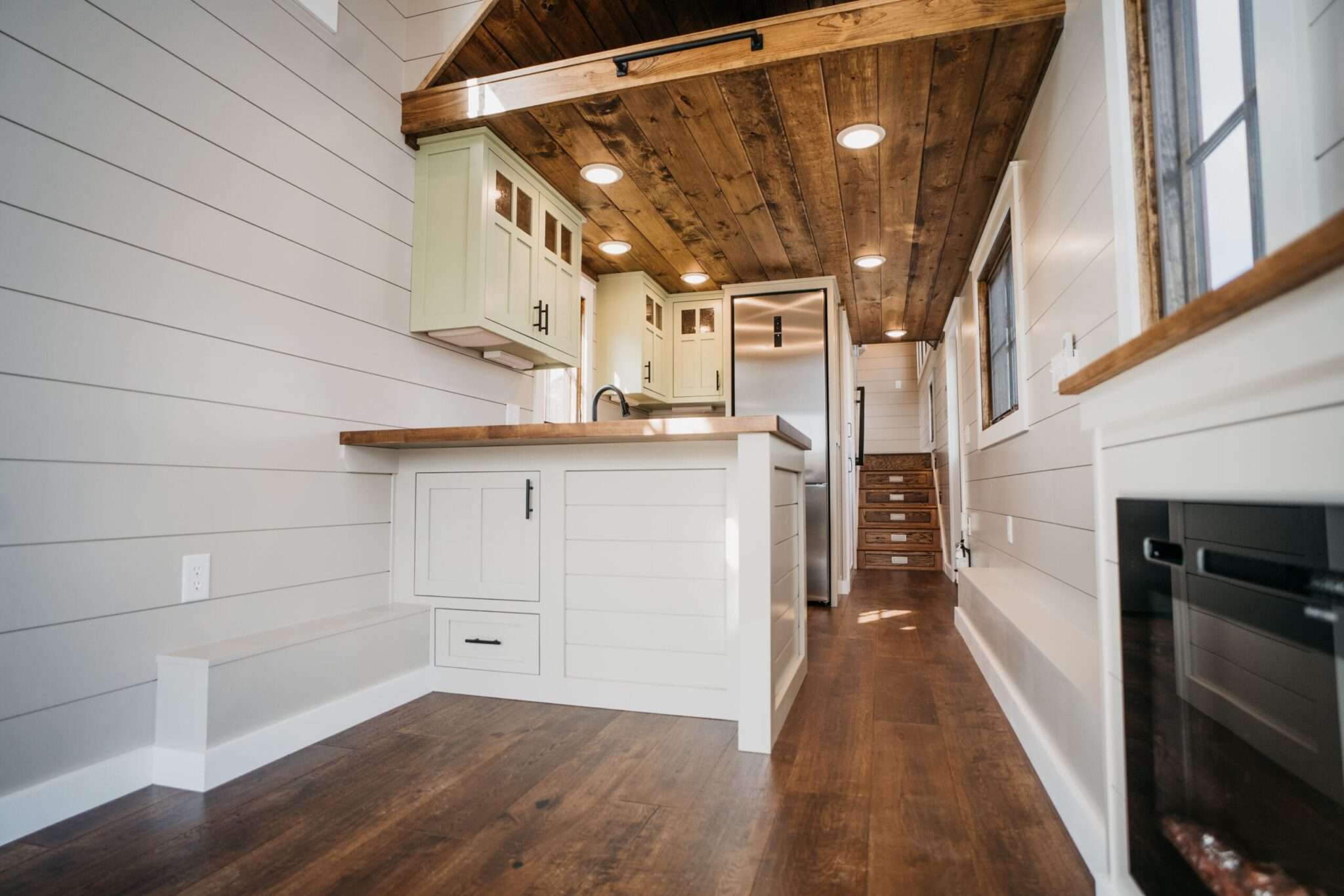 Absolutely Gorgeous Denali Tiny House by Timbercraft Tiny Homes - Dream ...