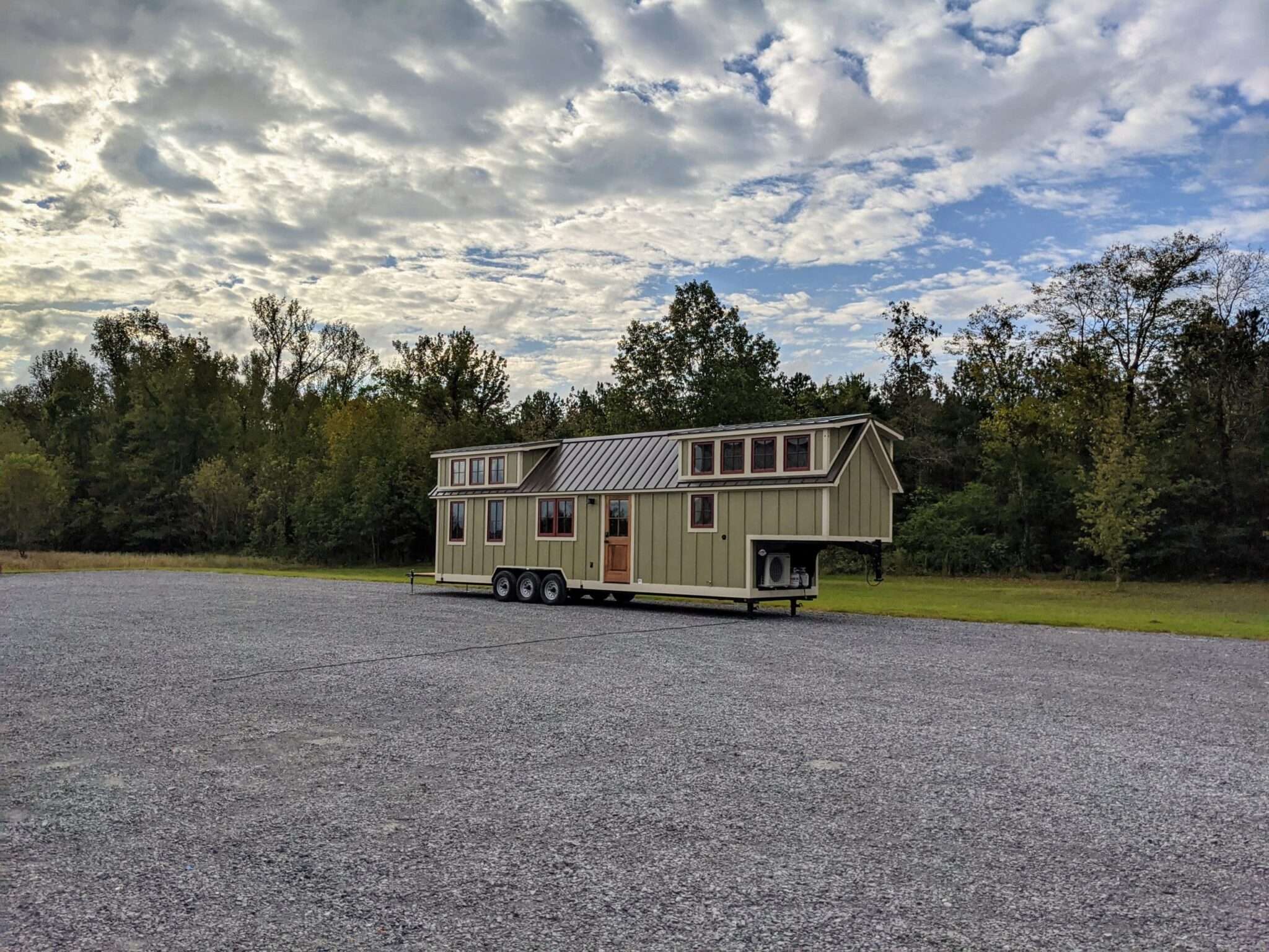 Absolutely Gorgeous Denali Tiny House by Timbercraft Tiny Homes - Dream ...