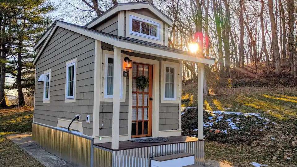 Charming Tiny House Near Brandon VT