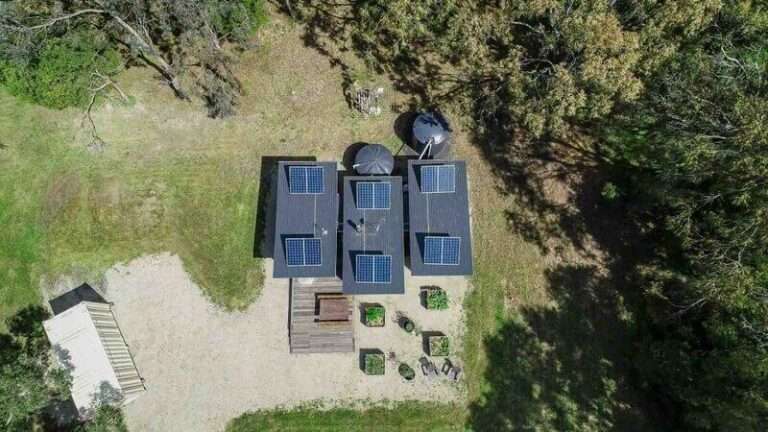 Absolutely Gorgeous 3 x 20ft Shipping Container House - Dream Tiny Living