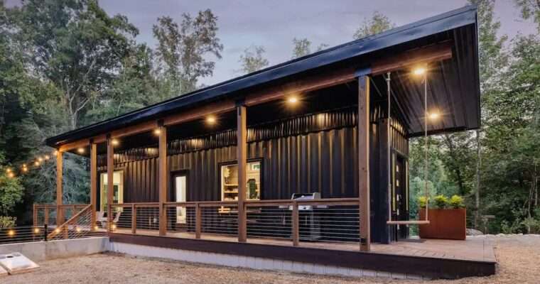 Absolutely Gorgeous Waterfall-Hamock-Jacuzzi Container House