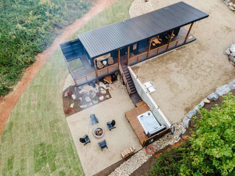 Absolutely WaterfallHamockJacuzzi Container House Dream