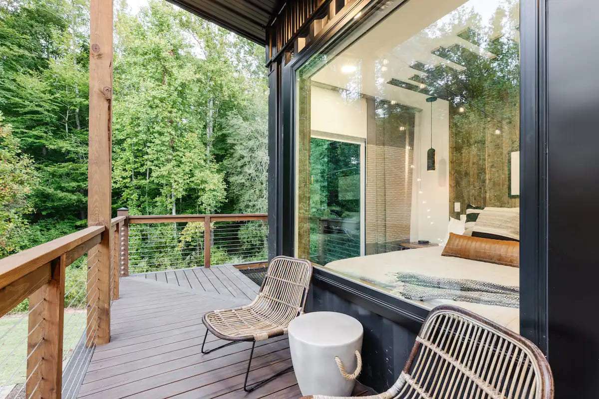 Absolutely WaterfallHamockJacuzzi Container House Dream