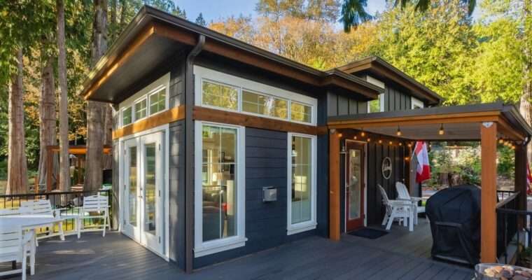 Unique Luxury Tiny Cottage For Sale in WA