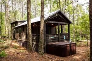 Absolutely Rustic and Comfortable Woody Tiny Home - Dream Tiny Living