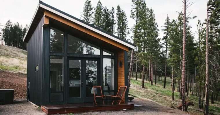 Absolutely Contemporary and Innovative Tiny Cabin