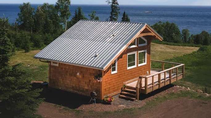 Agua Norte Tiny Cabin with Lake Superior View