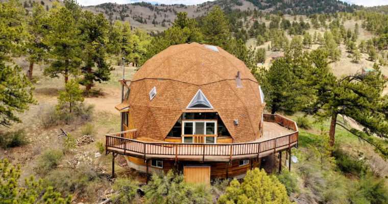 Secluded Rustic Small Dome House