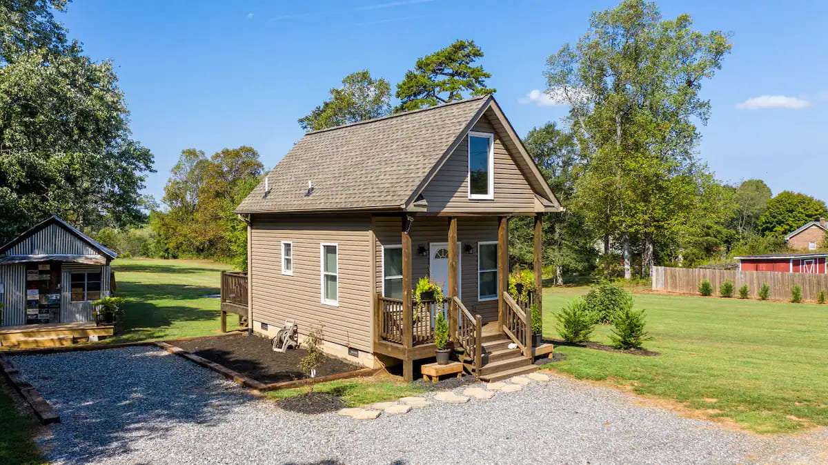Hickory Tiny House in a Quiet Area - Dream Tiny Living