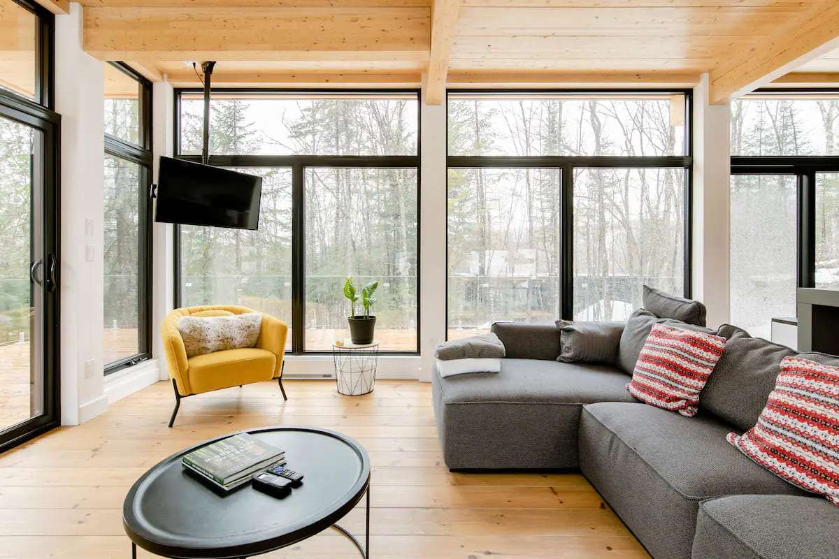 Modern and Stylish 2-Bedroom Forested Cabin » HouseDesigns