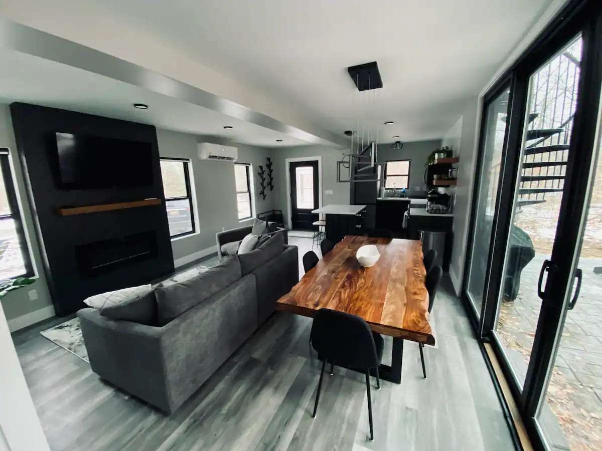 Stylish and Fun Shipping Container House - Dream Tiny Living