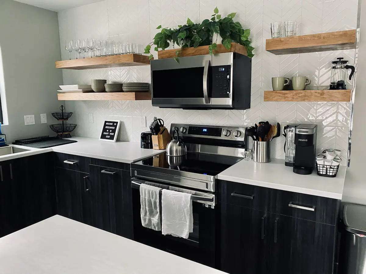 Stylish and Fun Shipping Container House - Dream Tiny Living