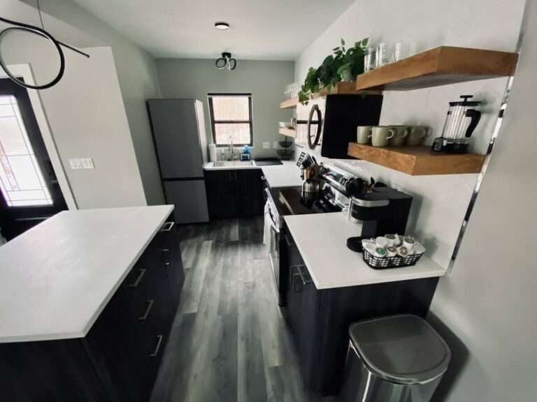 Stylish and Fun Shipping Container House - Dream Tiny Living